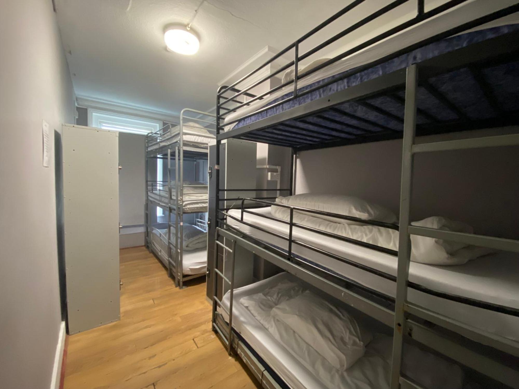 Queen Elizabeth Hostel London Exterior photo