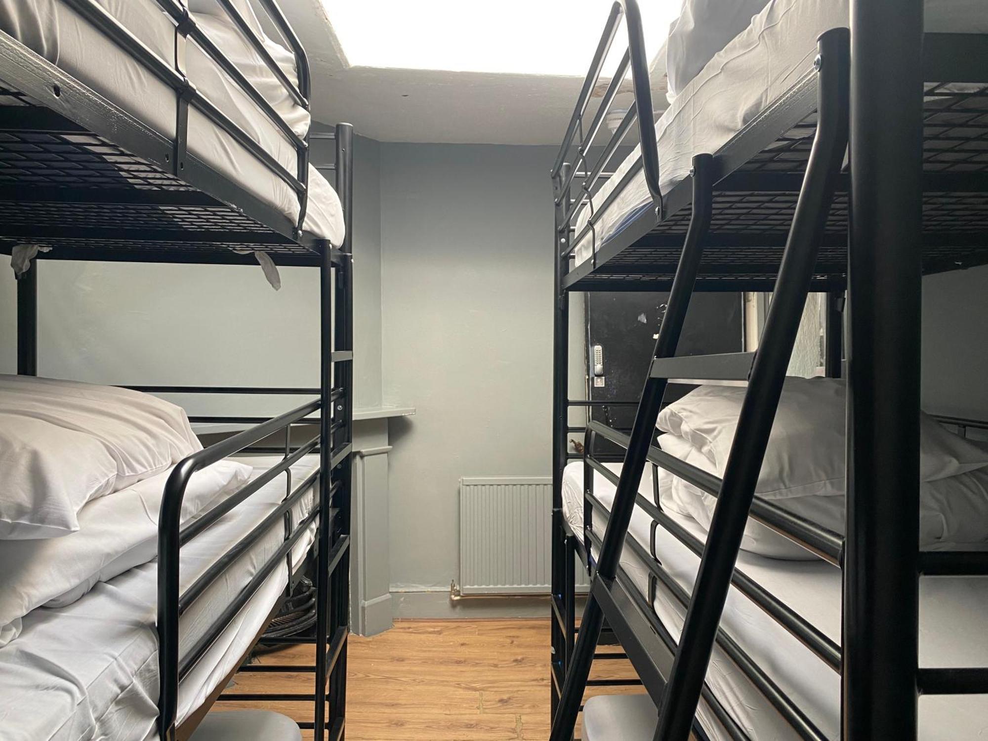 Queen Elizabeth Hostel London Exterior photo